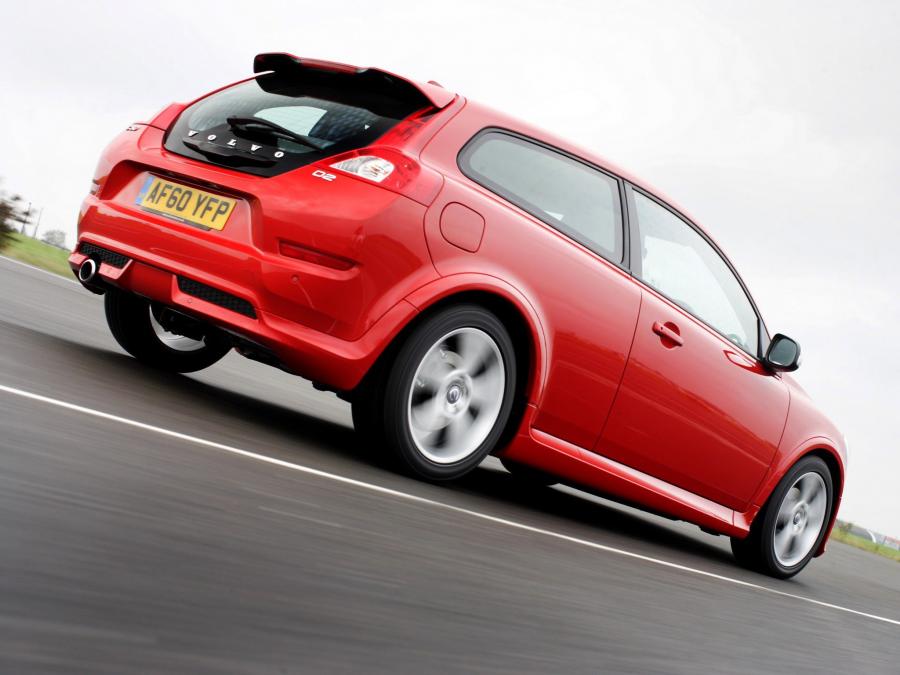  Volvo C30 R-Design 2009 года  (UK) (фото 5 из 11)